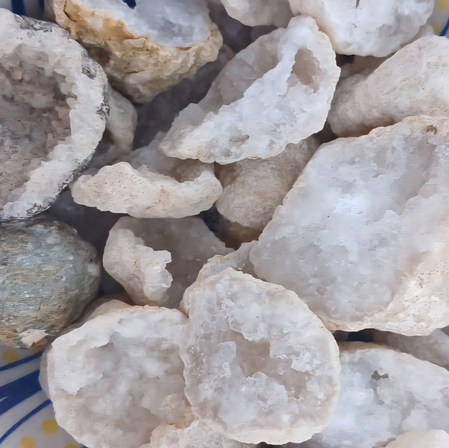 QUARTZ GEODE SMALL