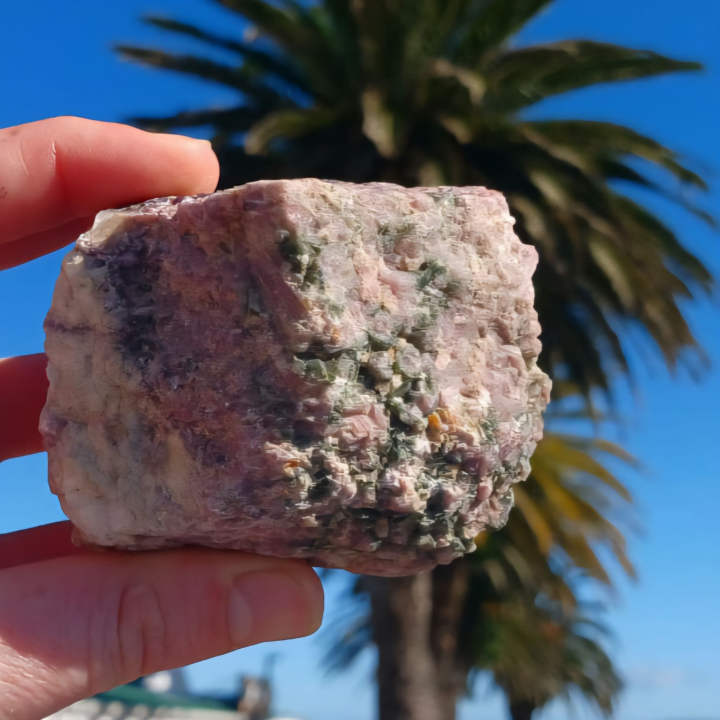 RARELEPIDOLITE/EPIDOTE ROUGH PIECE