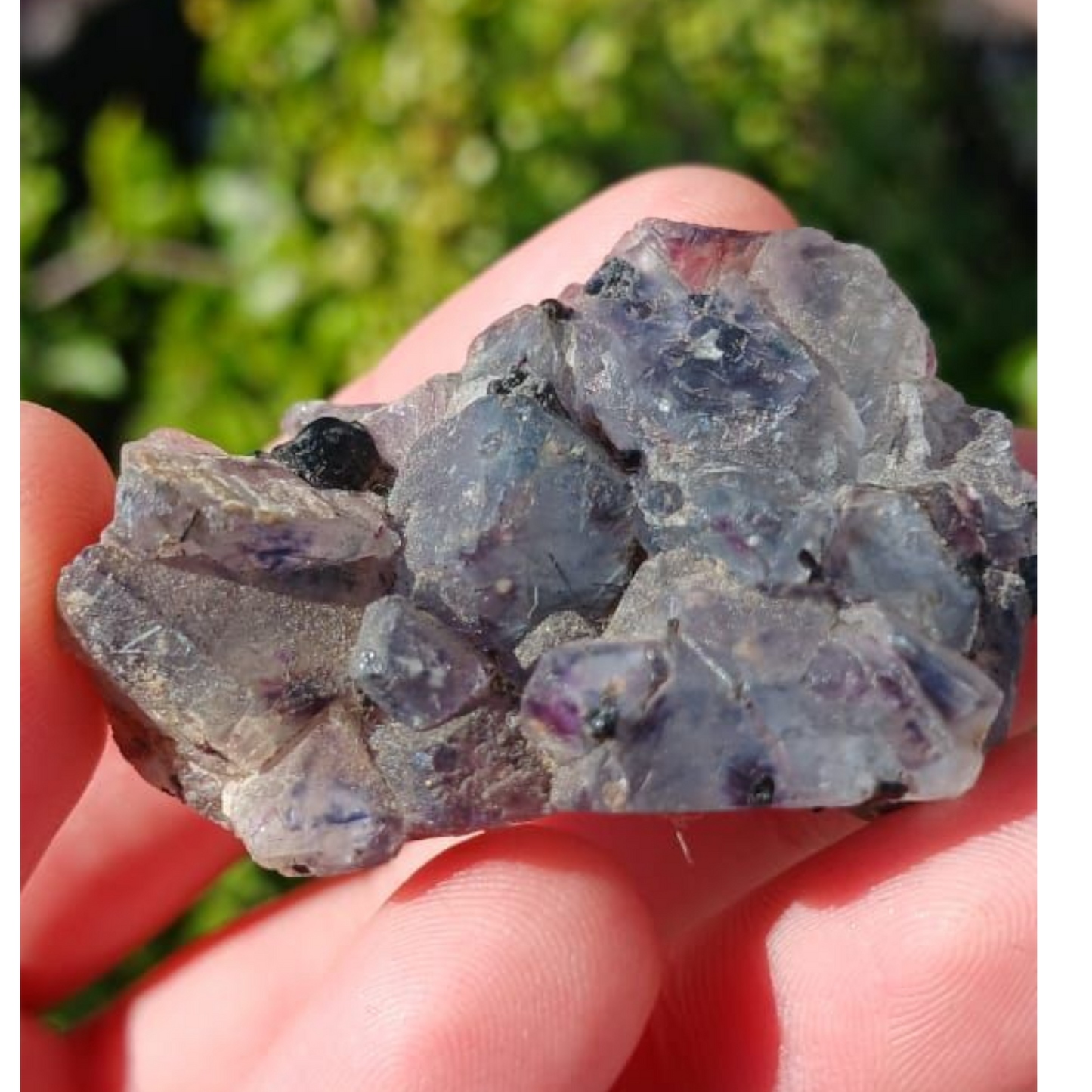 PURPLE FLUORITE SPECIMEN