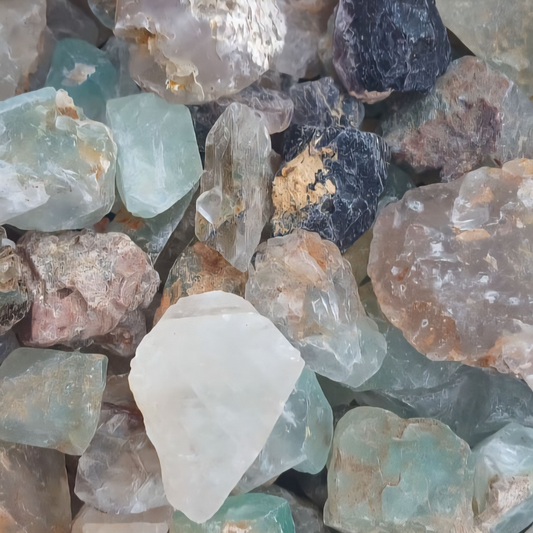 FLUORITE PIECES SMALL