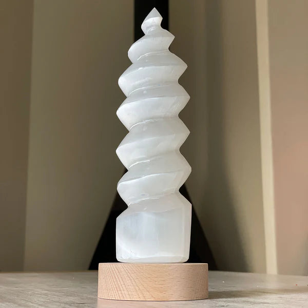 SELENITE TWISTER 20CM