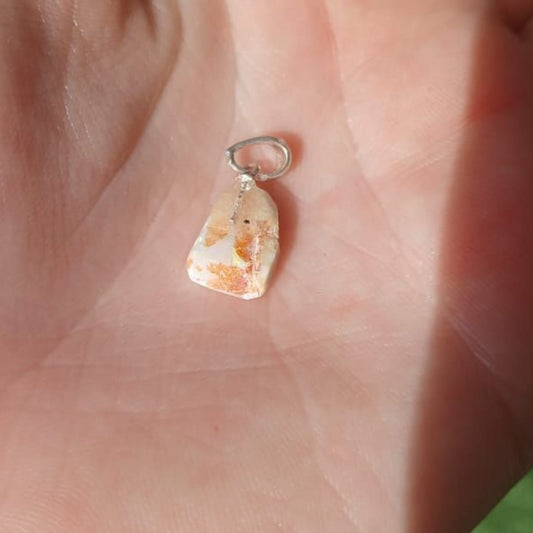 AUSTRALIAN OPAL PENDANT