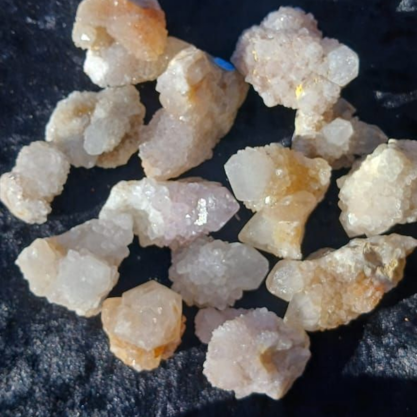 SPIRIT QUARTZ CLUSTER 2-5CM