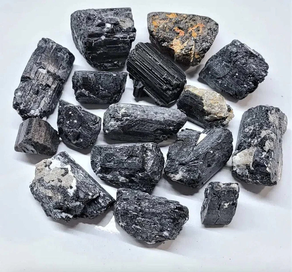 TOURMALINE BLACK (SCHORL) ROUGH PIECES