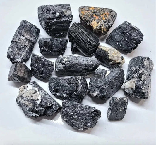 TOURMALINE BLACK (SCHORL) ROUGH PIECES