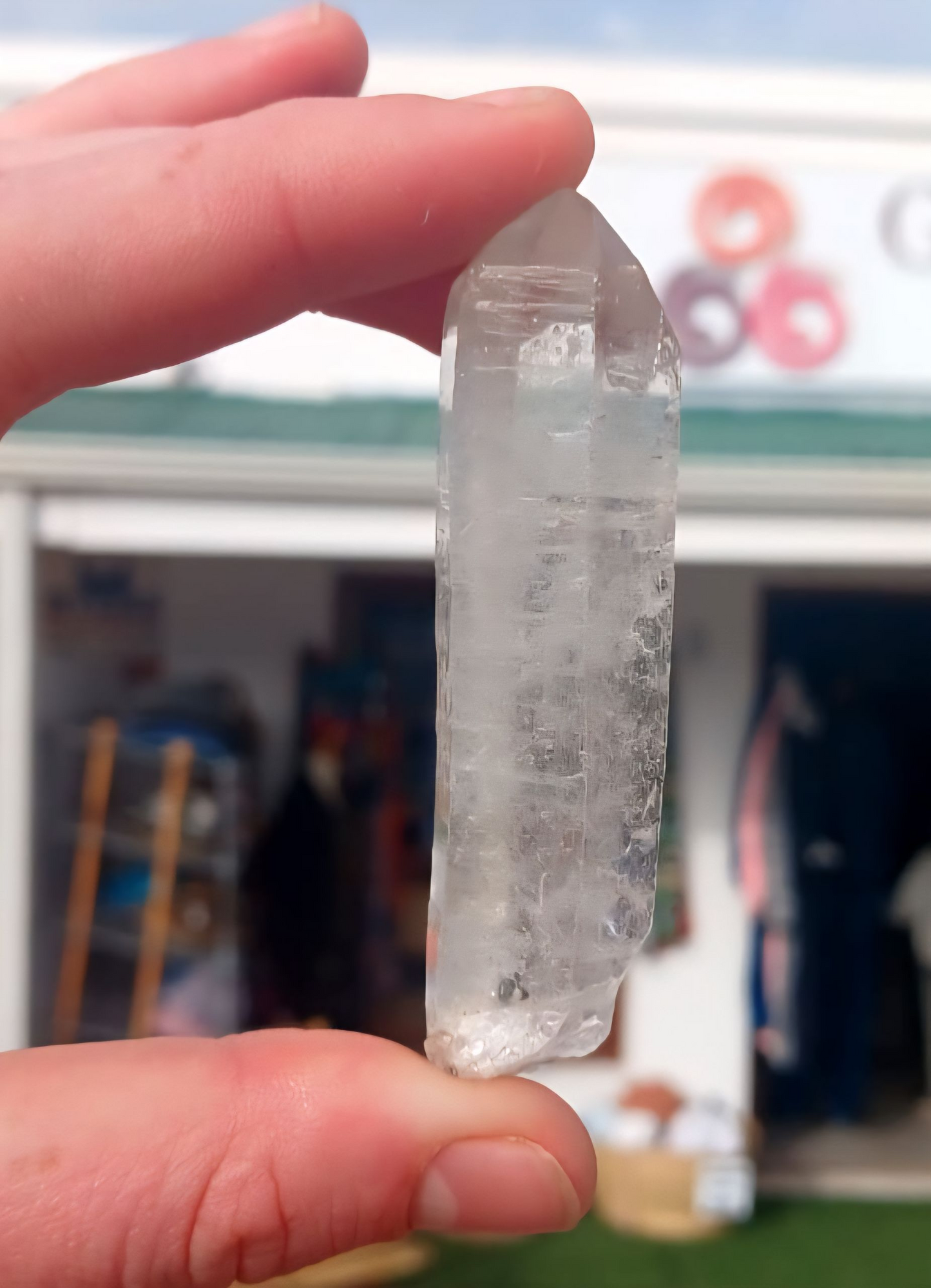 CLEAR QUARTZ POINTS 7cm