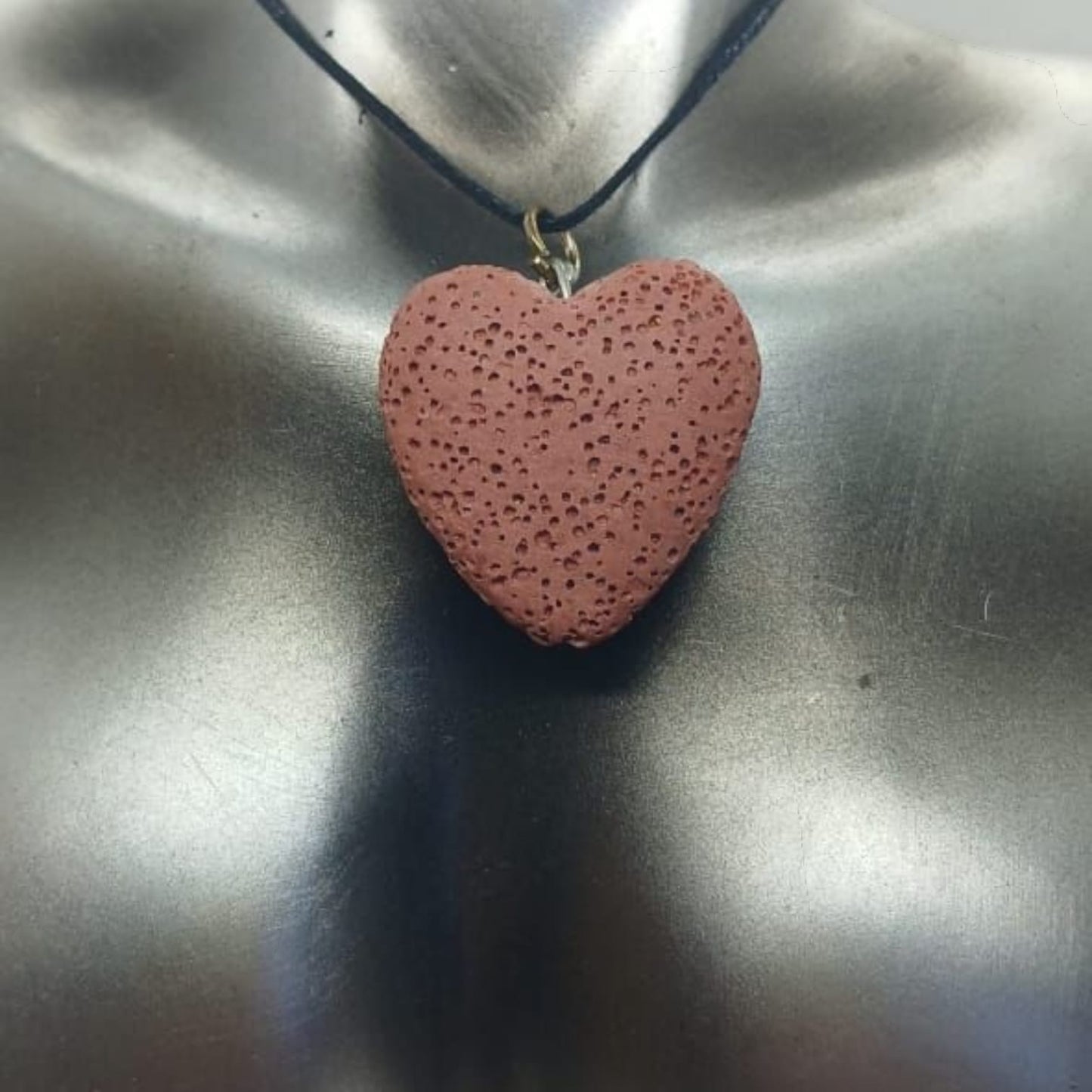 DIFFUSER LAVA BEAD HEART NECKLACE