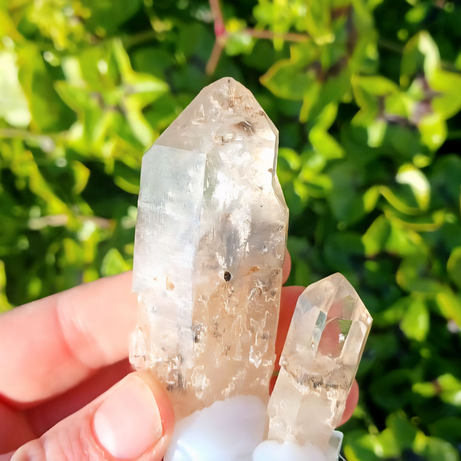 CLEAR QUARTZ PHANTOM POINT