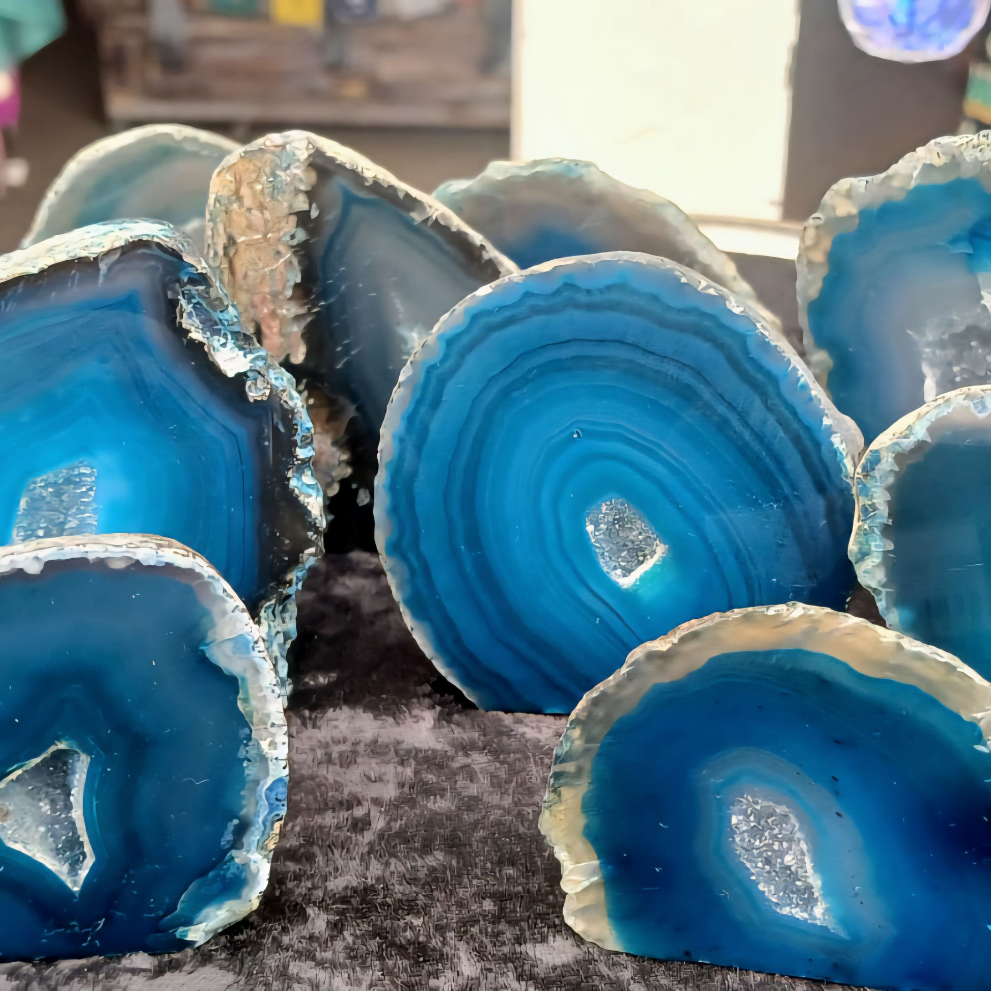 BLUE COLOURED AGATE GEODE WITH BASE