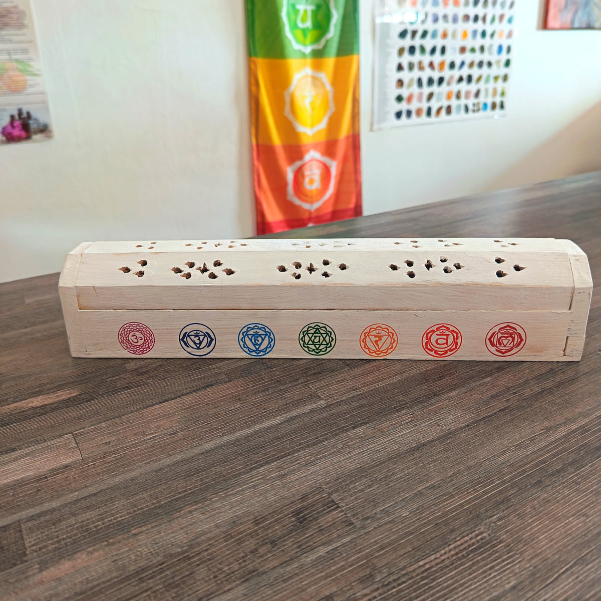 ASH BOX WHITE WOODEN CHAKRA