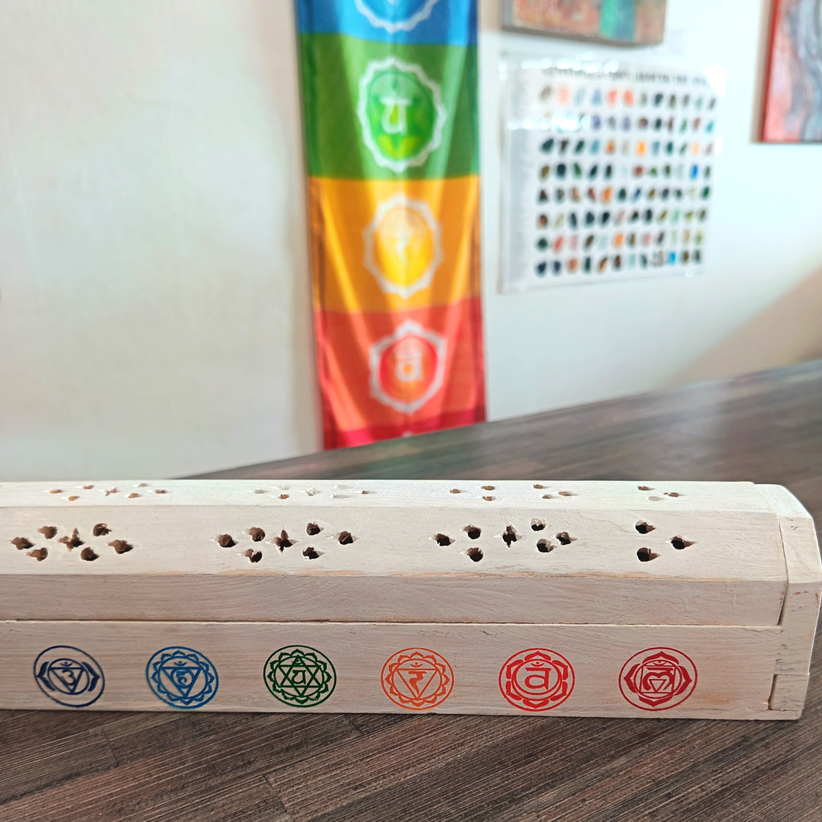 ASH BOX WHITE WOODEN CHAKRA