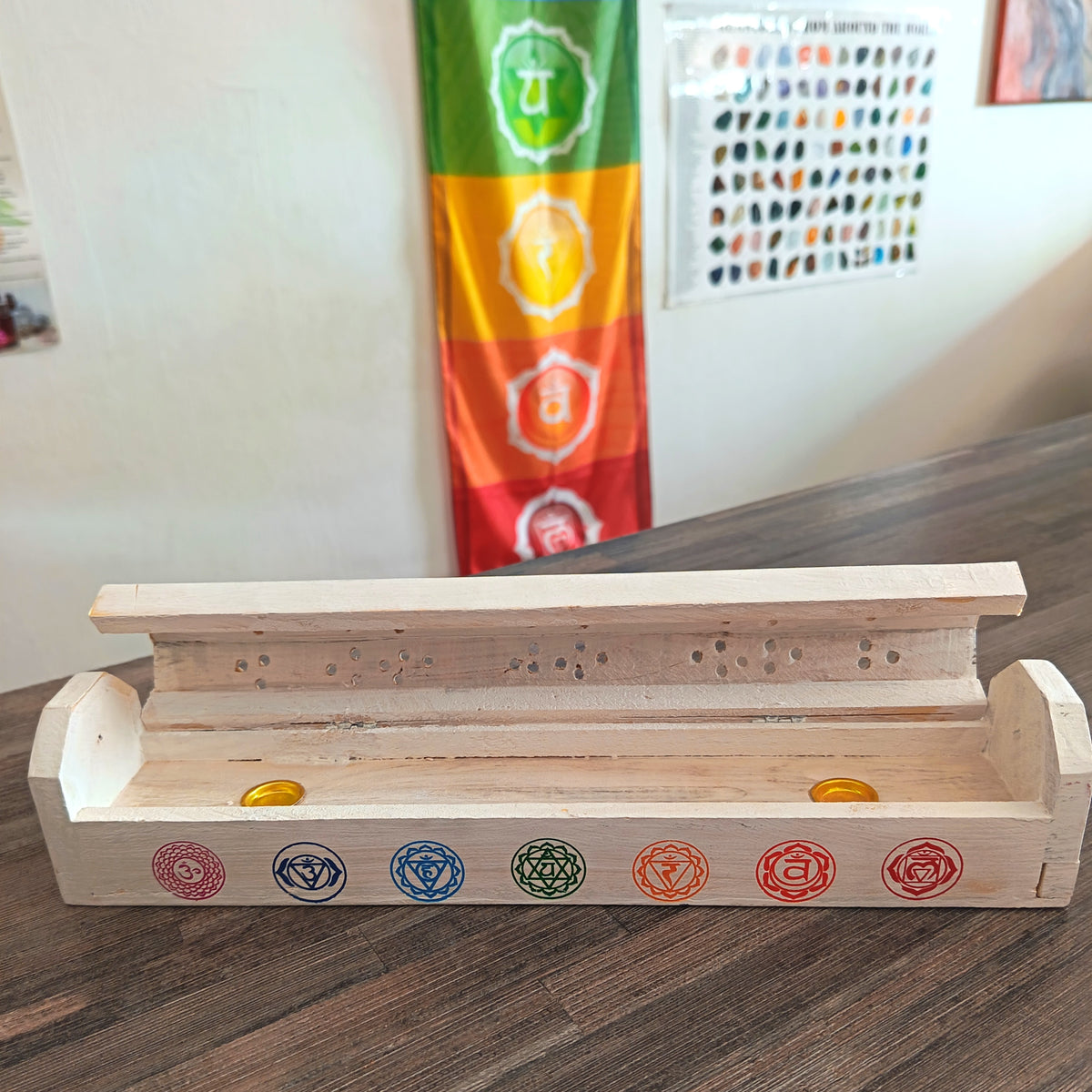 ASH BOX WHITE WOODEN CHAKRA