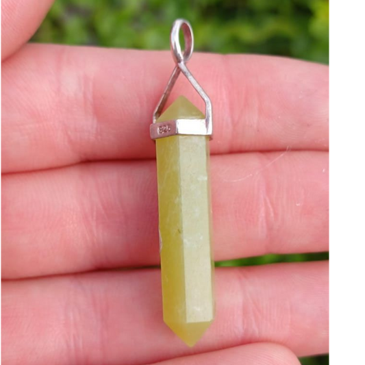 STERLING SILVER JADE PENDANT 