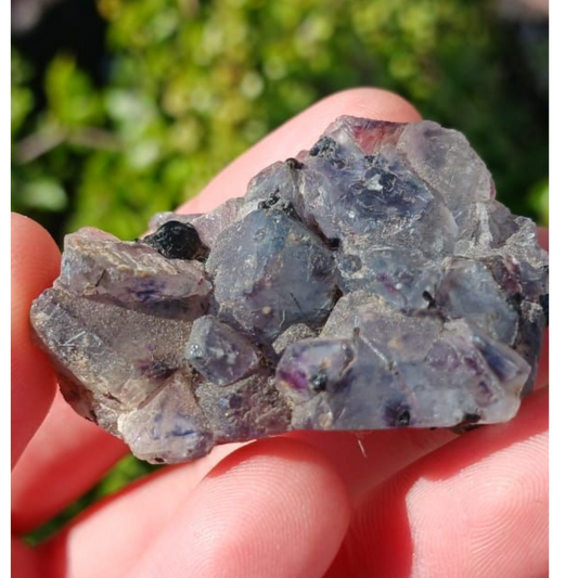 PURPLE FLOURITE SPECIMEN 