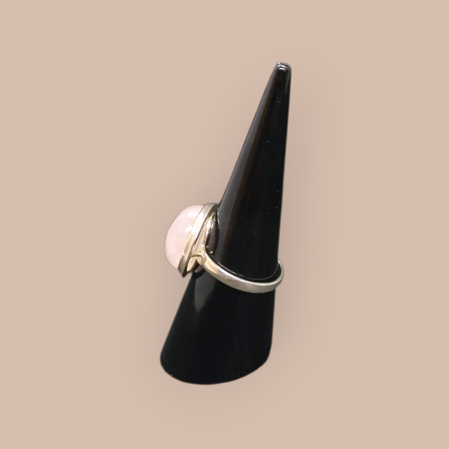 ROSE QUARTZ STERLING SILVER RING