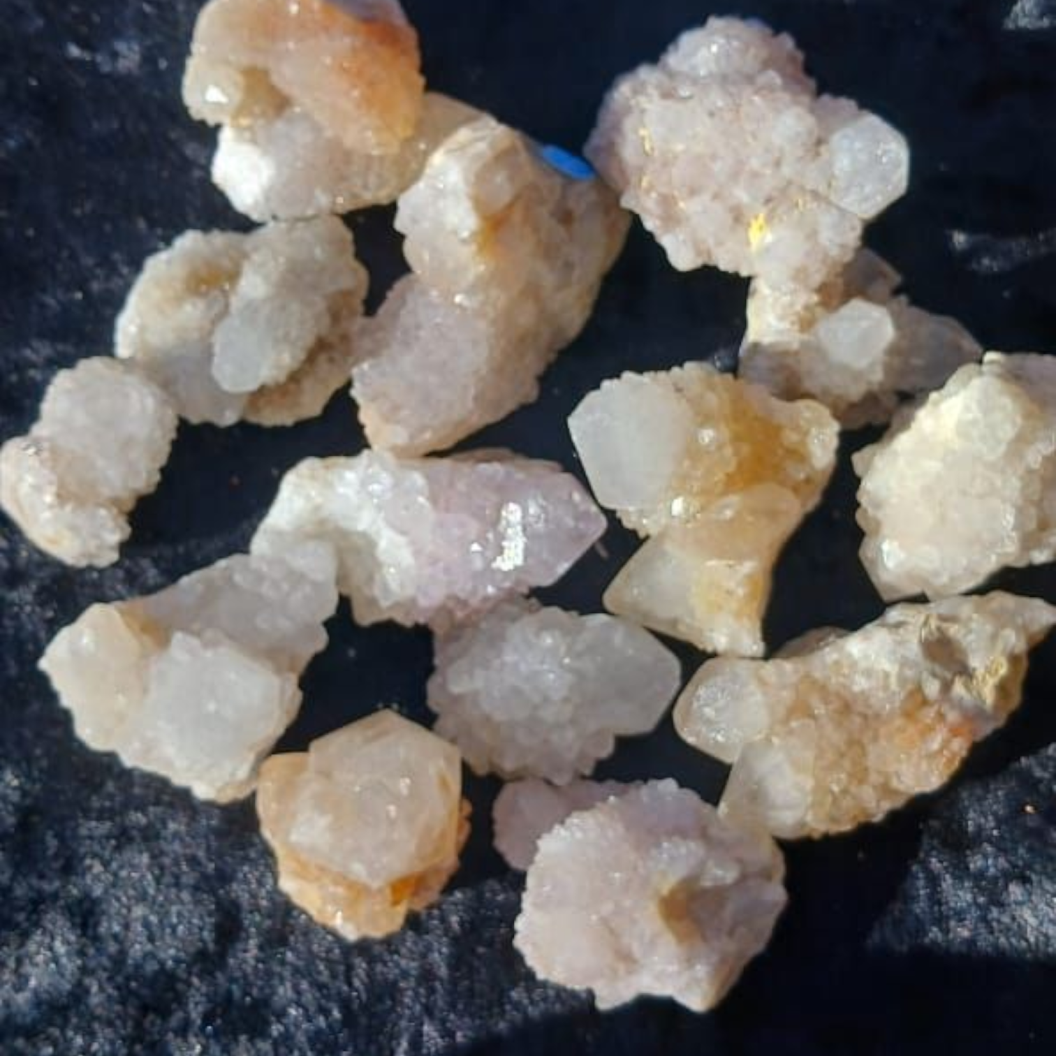 SPIRIT QUARTZ CLUSTER 2-5CM