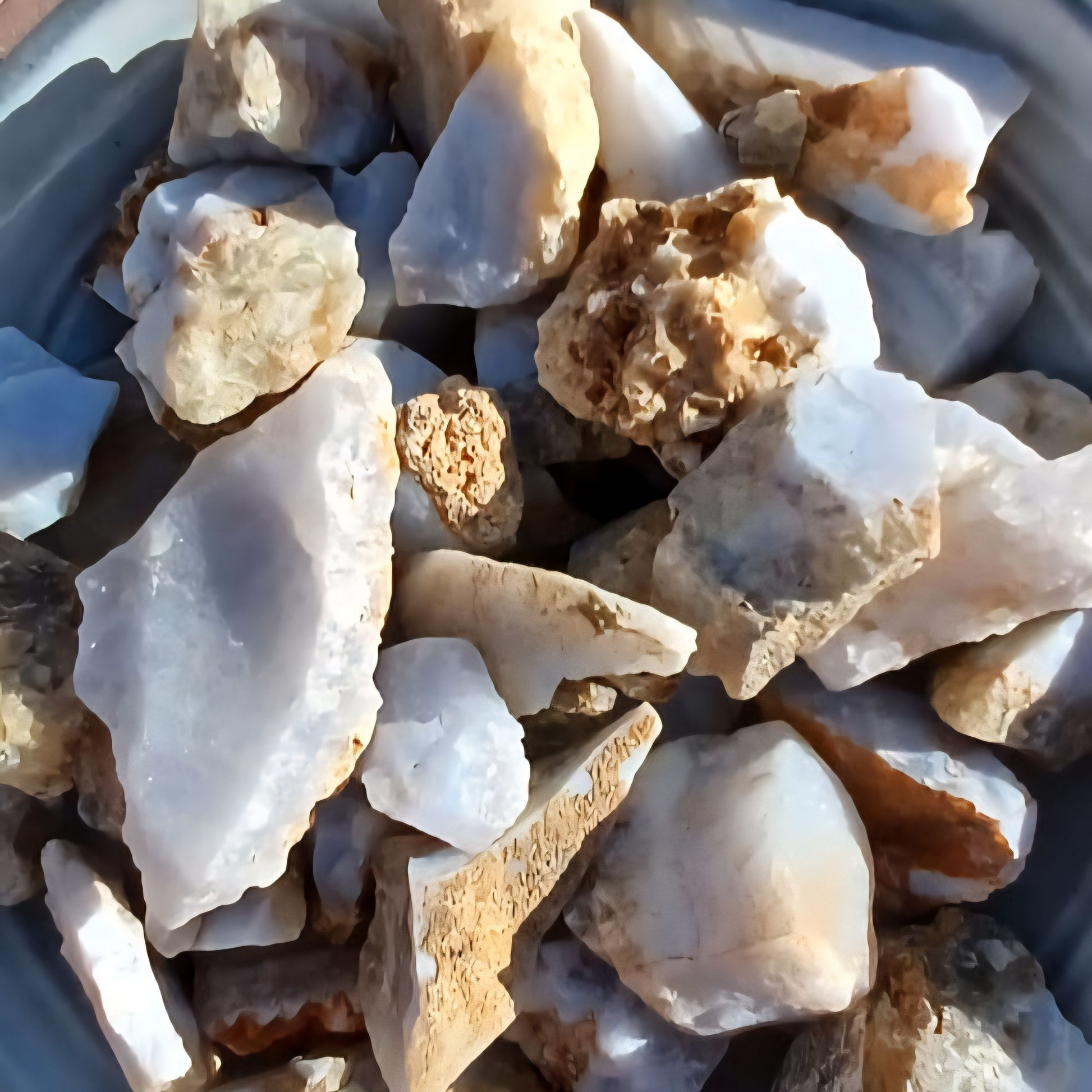 BLUE LACE AGATE RAW