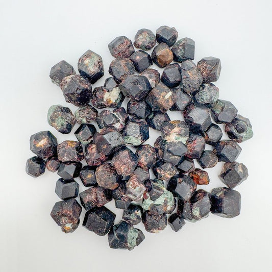 ALMADINE GARNET RAW