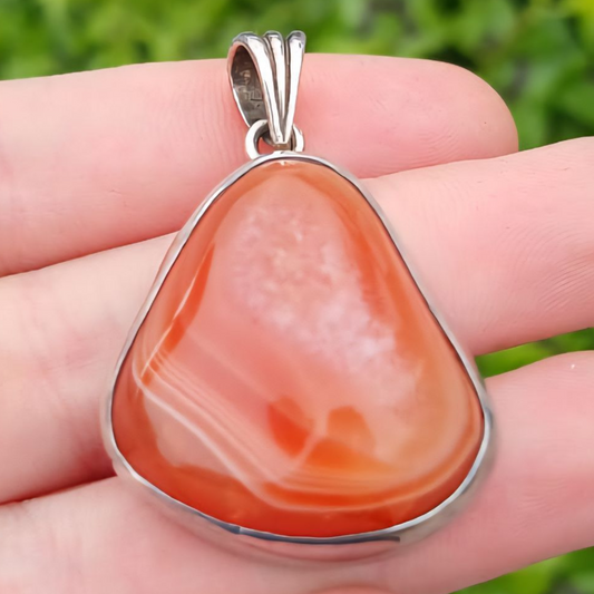 STERLING SILVER CARNELIAN FREEFORM PENDANT 