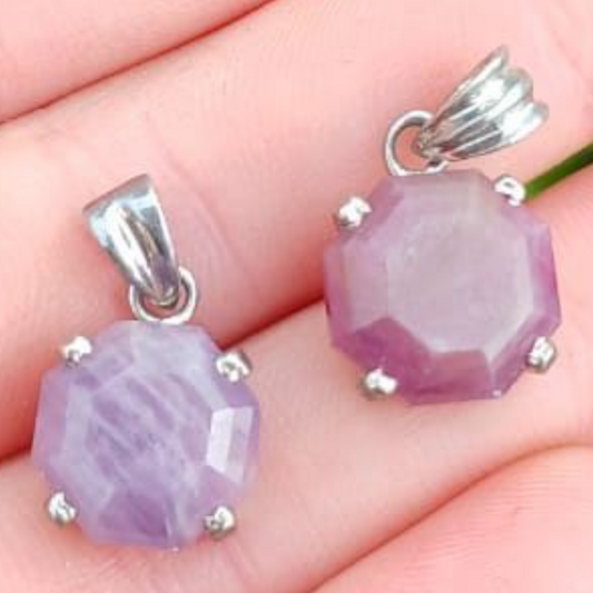 STERLING SILVER RUBY PENDANT 