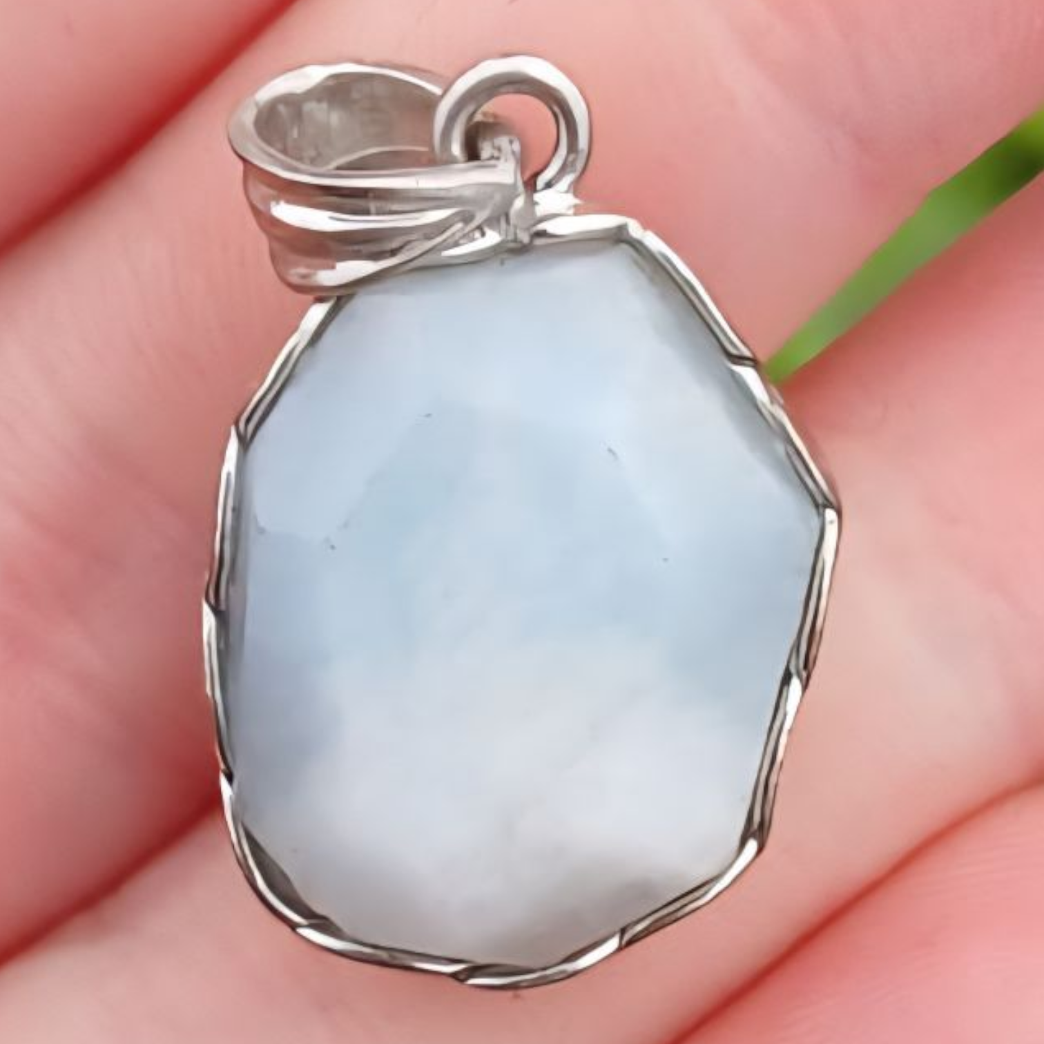 STERLING SILVER AQUAMARINE PENDANT 