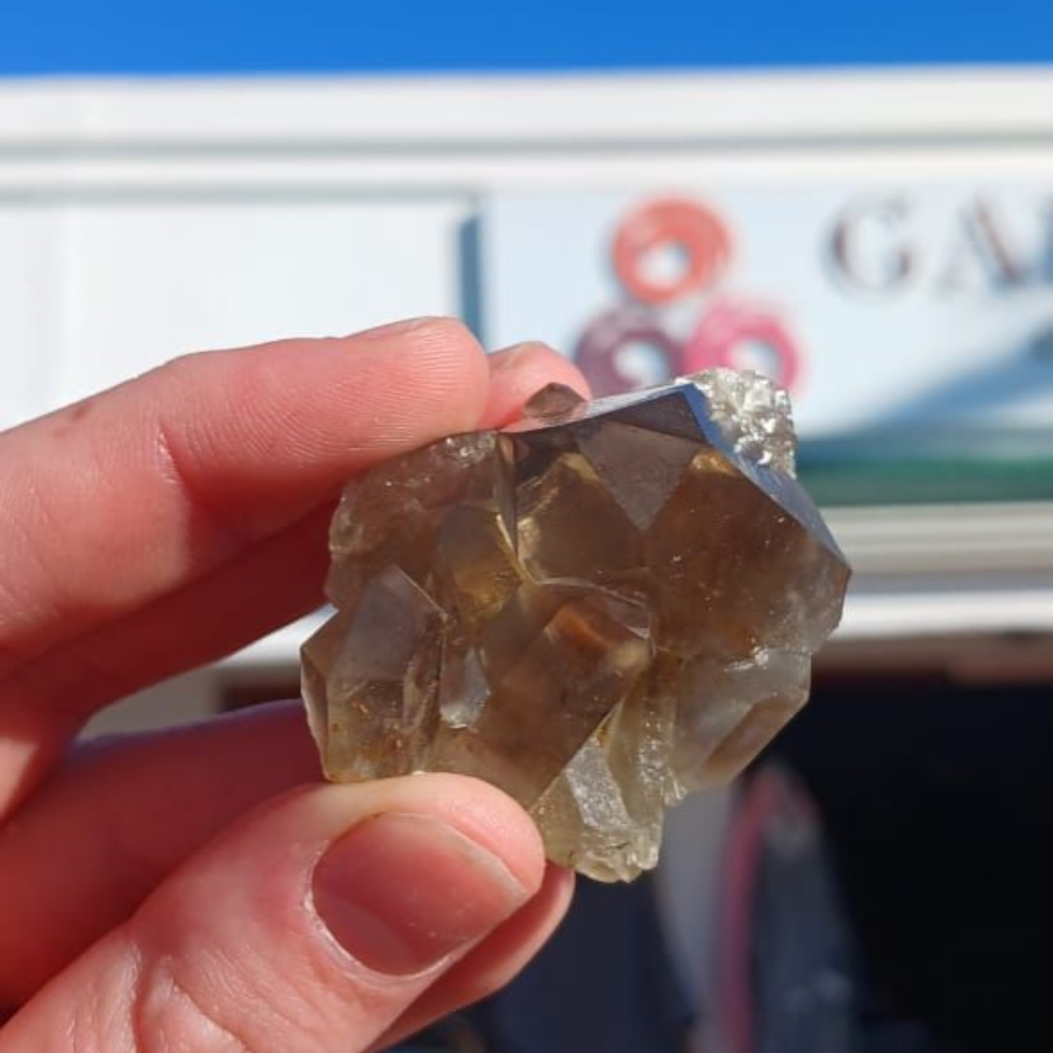 SMOKEY QUARTZ CLUSTERS 3-5CM