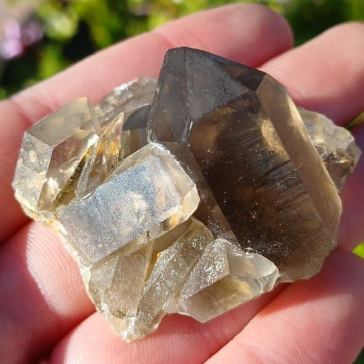 SMOKEY QUARTZ CLUSTERS 3-5CM