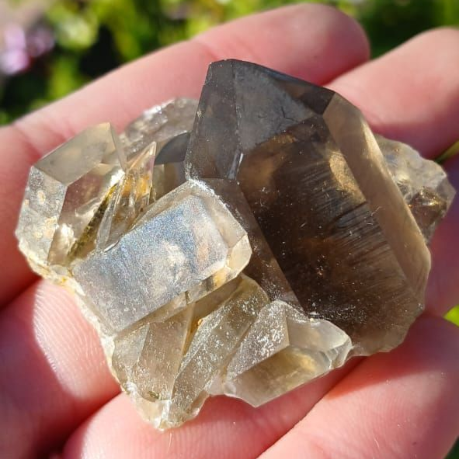 SMOKEY QUARTZ CLUSTERS 3-5CM