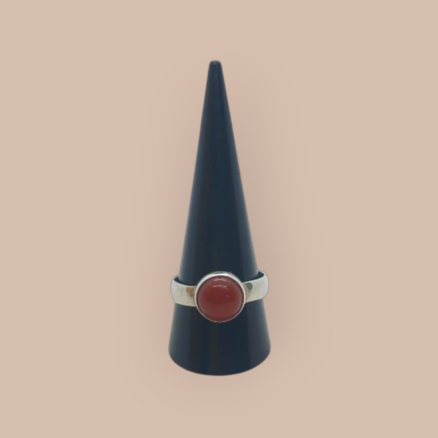 STERLING SILVER CARNELIAN RING 