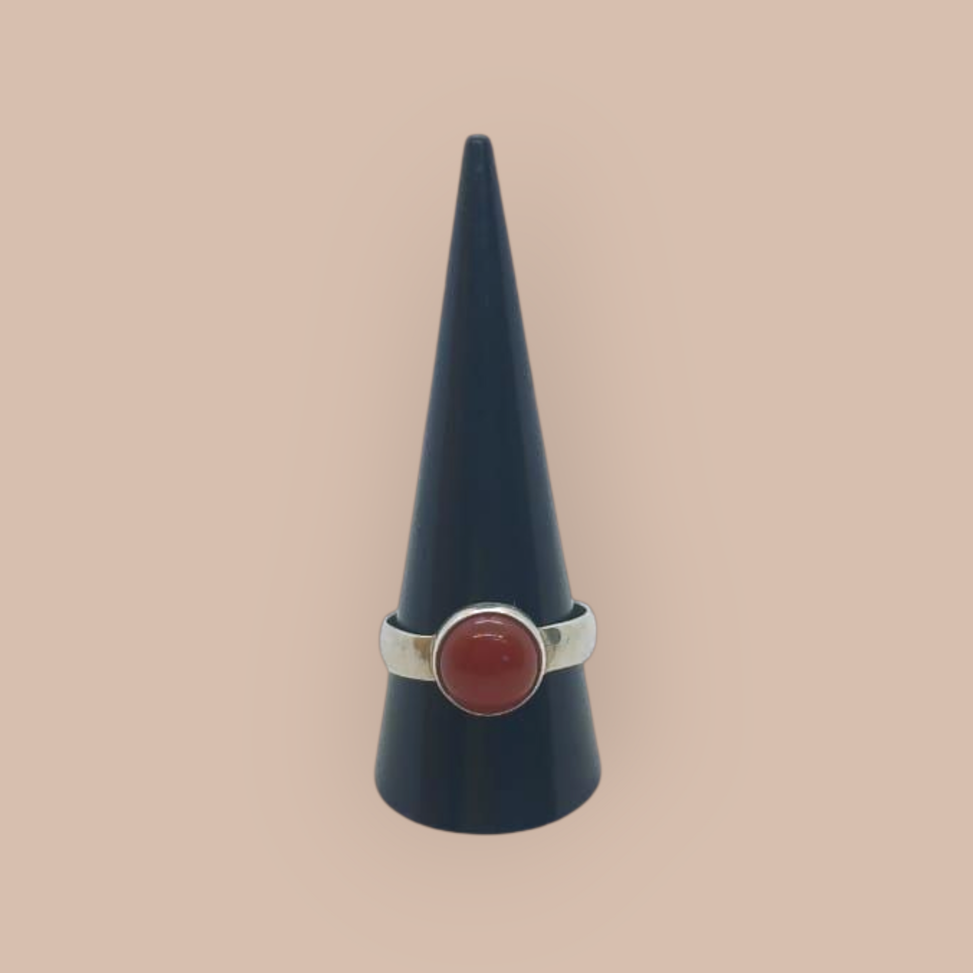 STERLING SILVER CARNELIAN RING 