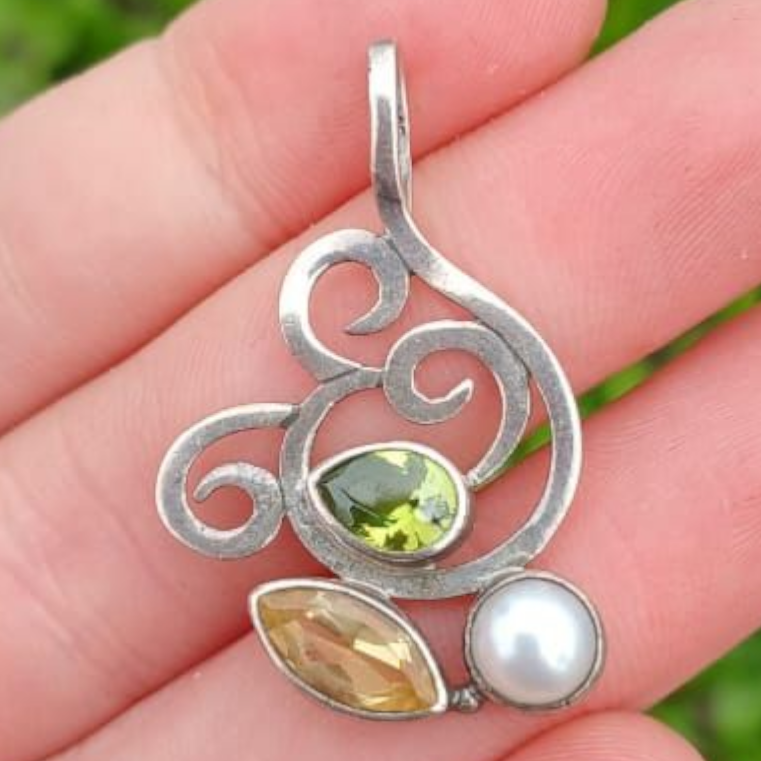 STERLING SILVER PERIDOT CITRINE PEARL PENDANT 