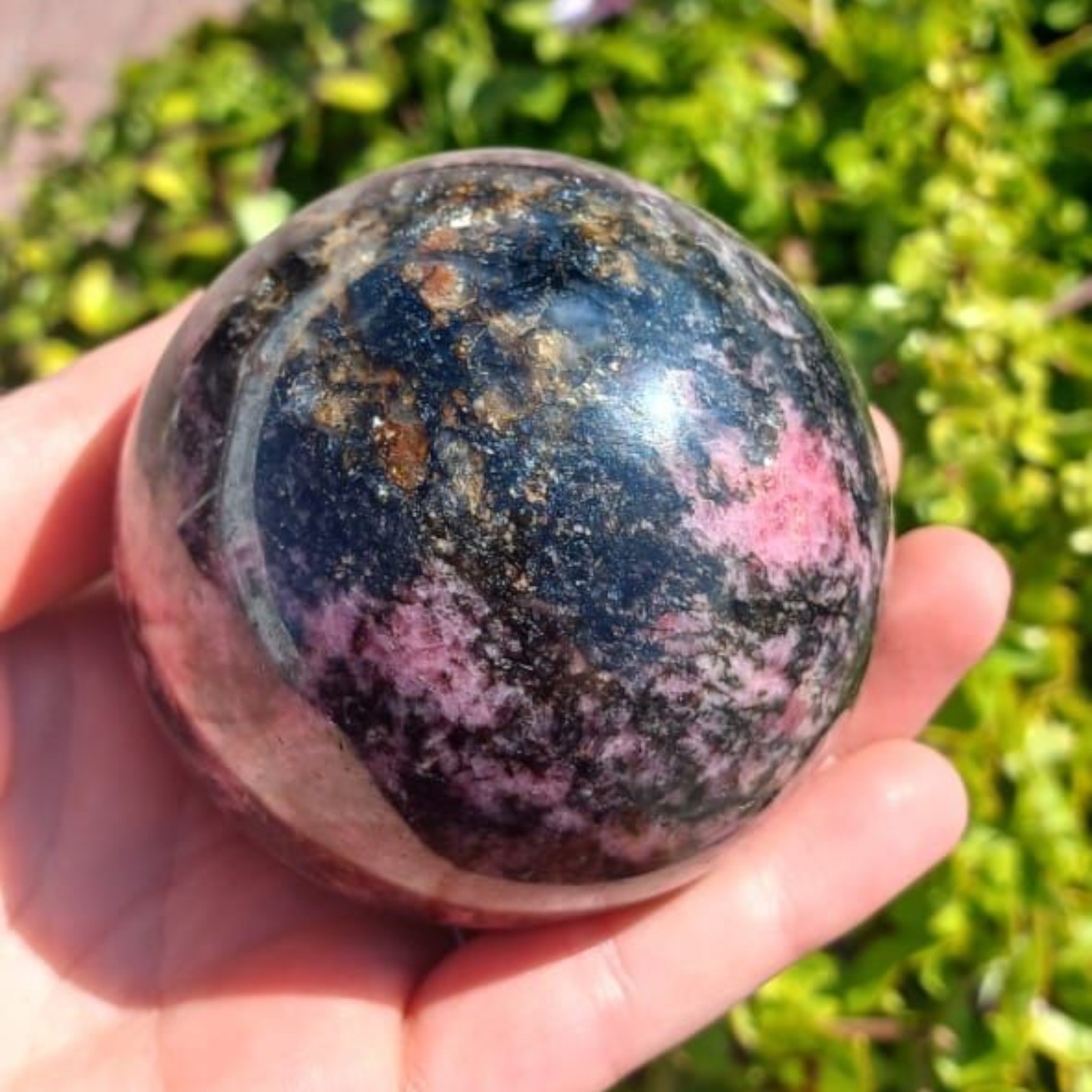 RHODONITE SPHERE 6CM