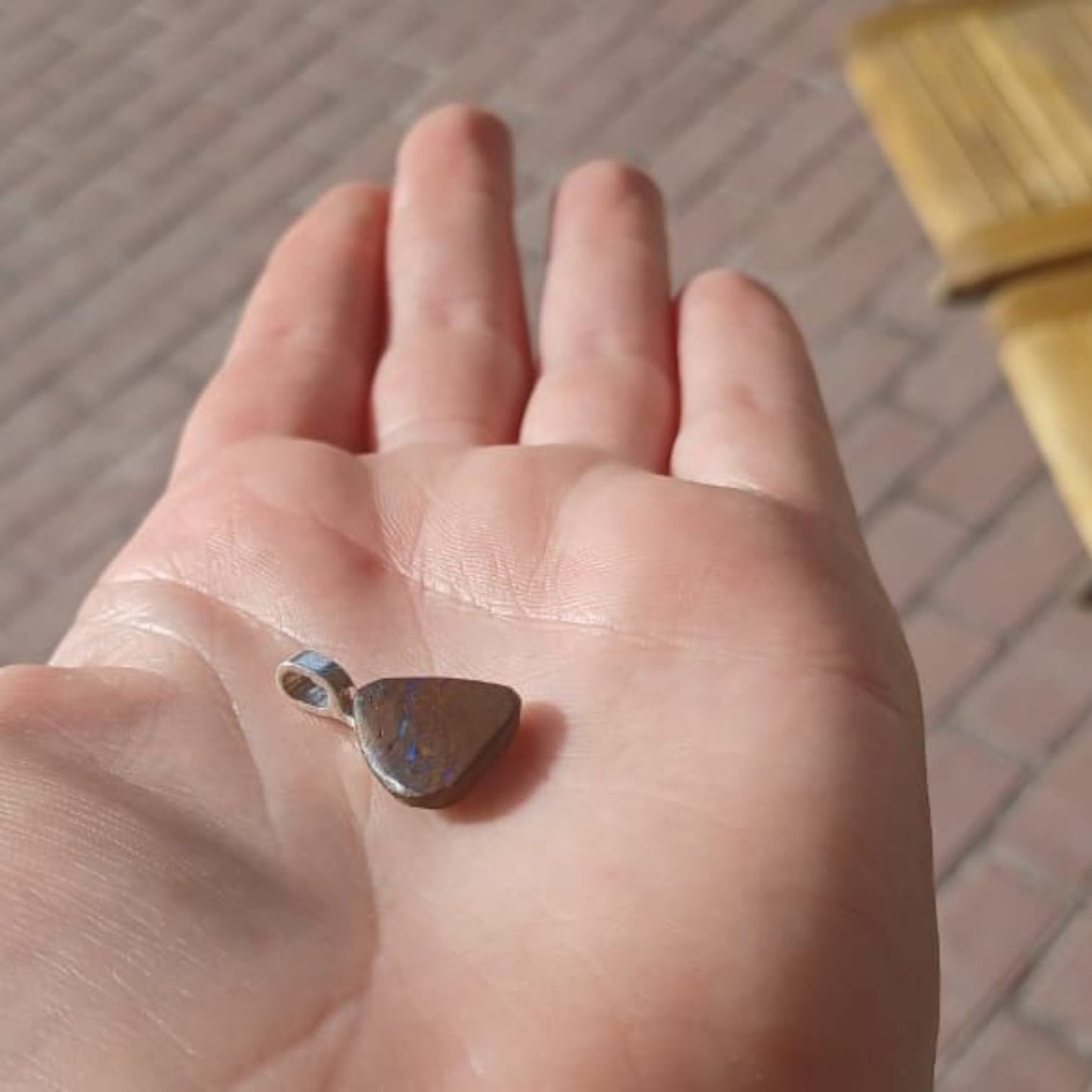 AUSTRALIAN BOULDER OPAL PENDANT 1,5cm