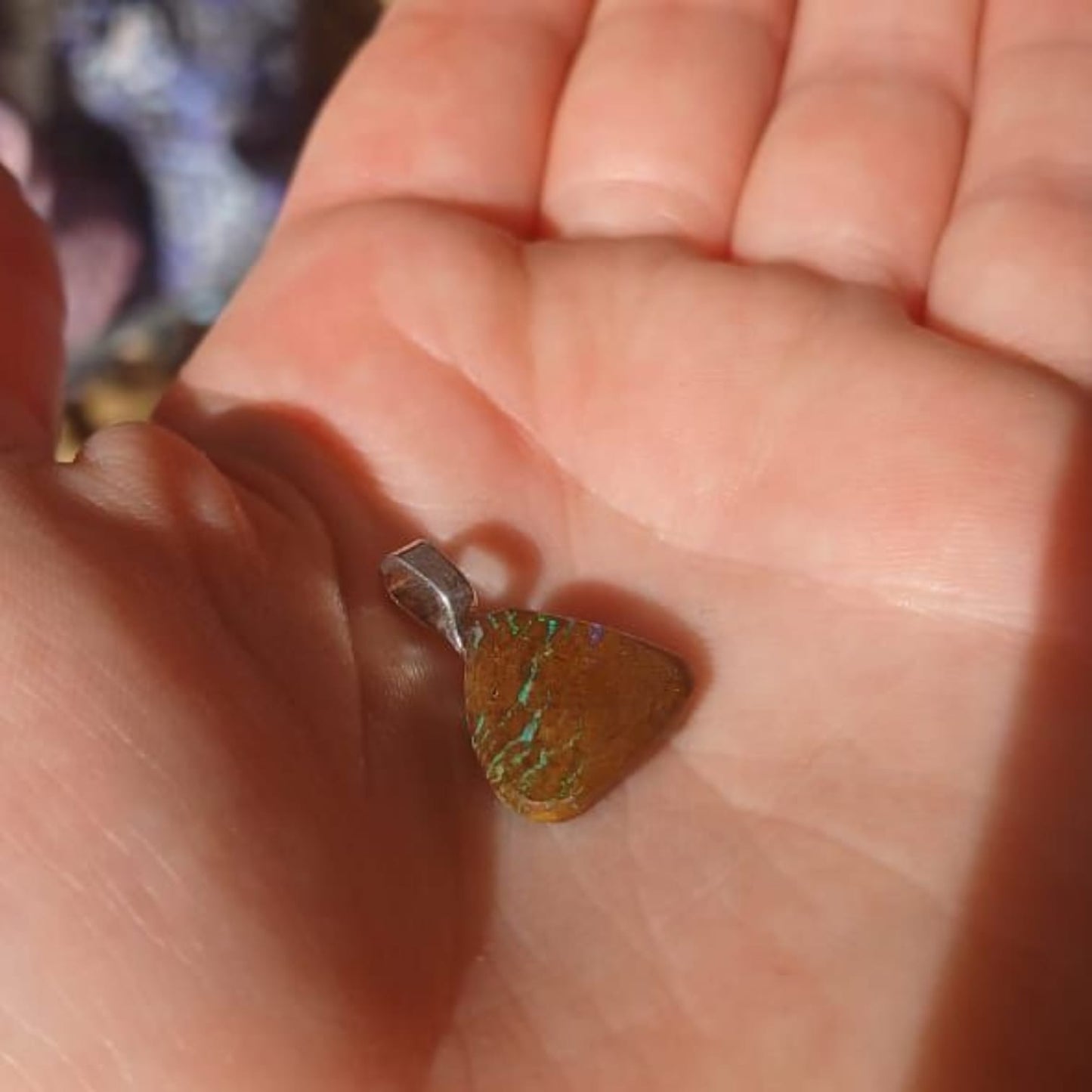 AUSTRALIAN BOULDER OPAL PENDANT 1,5cm