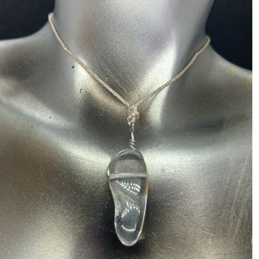 CLEAR QUARTZ WIRE WRAP PENDANT NECKLACE 