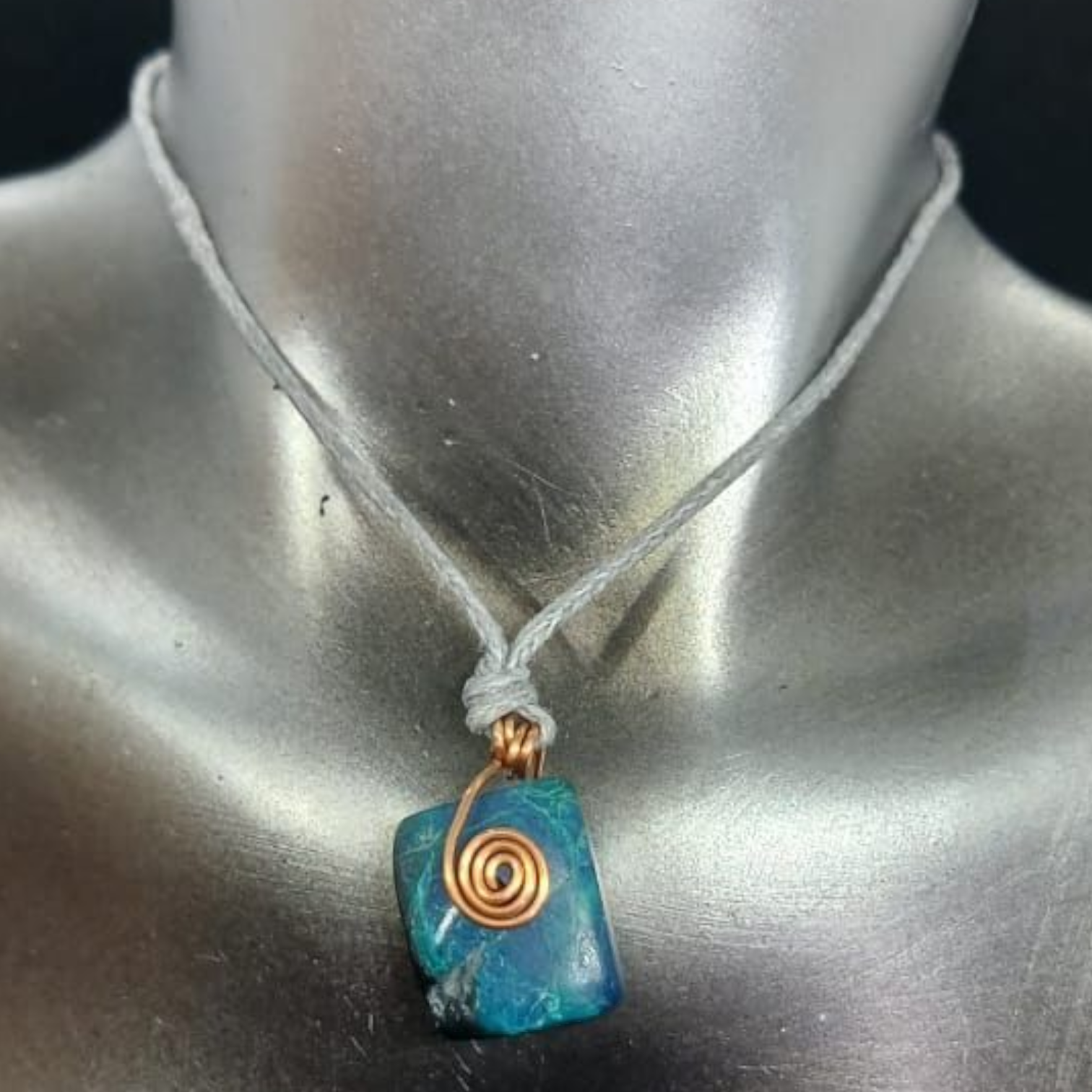 CHRYSOCOLLA PENDANT NECKLACE 
