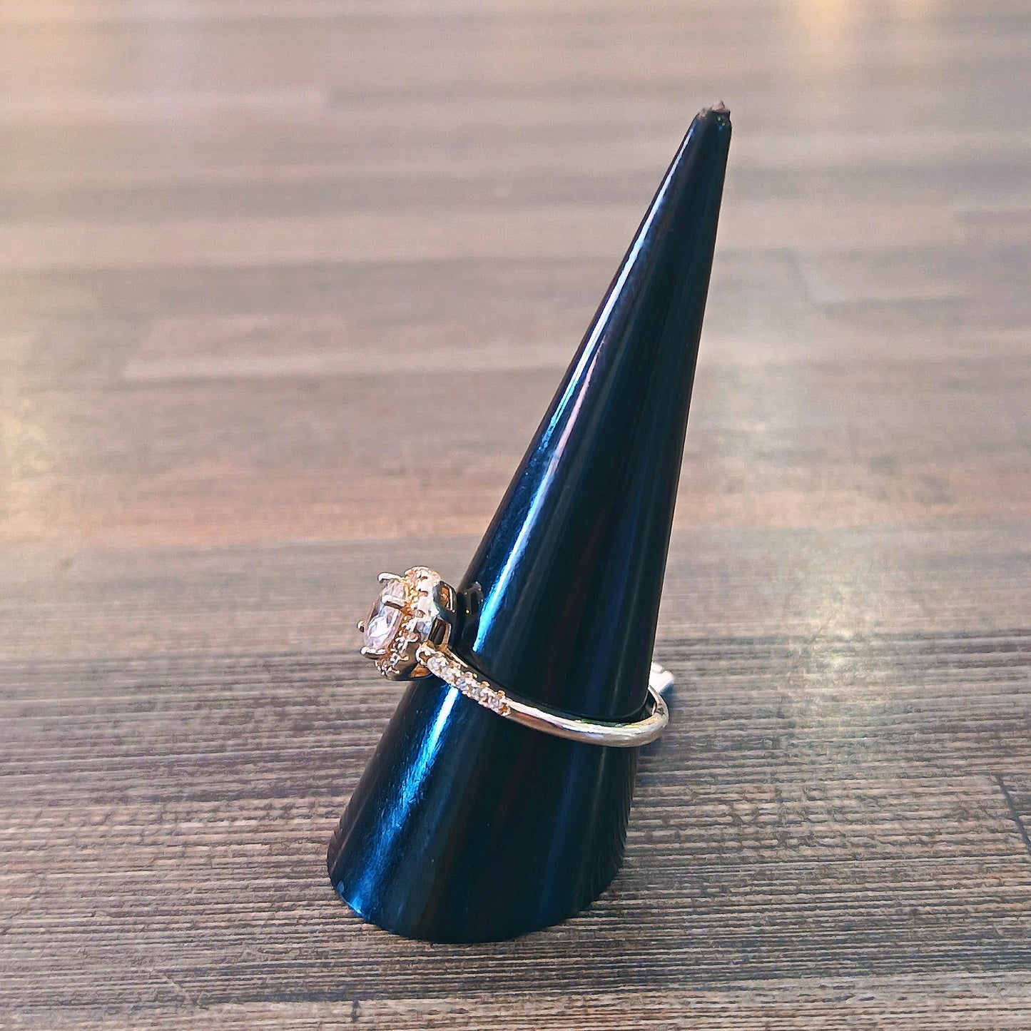 Sterling Silver Zirconia Ring Size 9