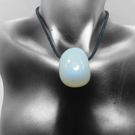 OPALITE PENDANT NECKLACE
